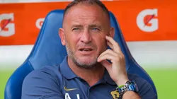 Comienza a definirse el futuro de Andrés Lillini.