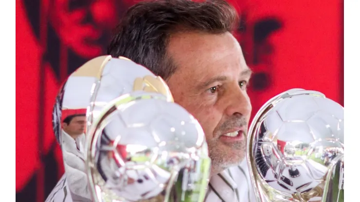 Diego Cocca se marcha del Atlas con tres títulos.