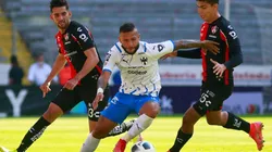 Duván Vergara entre Gaddi Aguirre y Diego Barbosa.