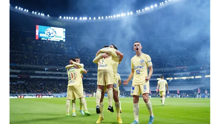Ciudad de Mexico, 17 de septiembre de 2022. Alejandro Zendejas en festejo de gol, durante el partido de la jornada 15 del torneo Apertura 2022 de la Liga BBVA MX, entre las Águilas del America y las Chivas Rayadas del Guadalajara, celebrado en el estadio Azteca. Foto: Imago7/ Rafael Vadillo
