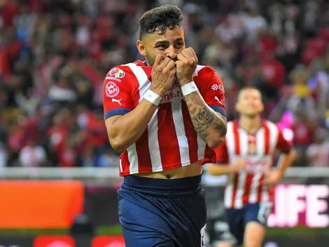 Alexis Vega hizo fuerza por el América en el juego previo al Clásico Nacional