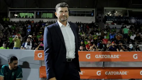 El regaño de Hernán Cristante hacia sus dirigidos.