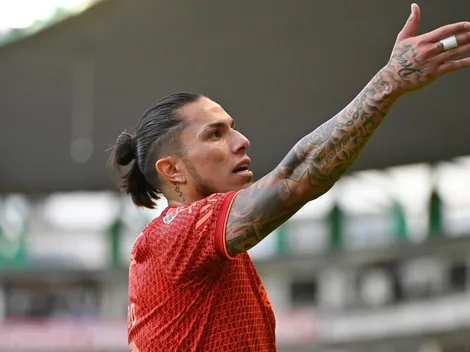 Ridículo nivel Titán: tuitea al medio tiempo y falla en el gol de la derrota