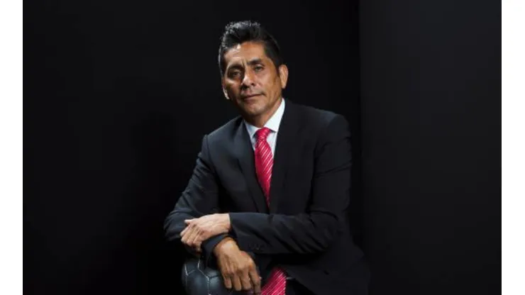 Jorge Campos en una gala de la FIFA.