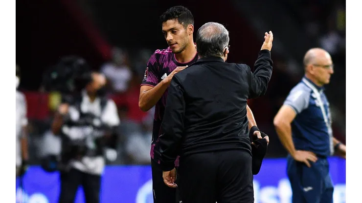 "Tata Martino no es quien hace los goles": Raúl Jiménez