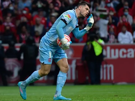 Tiago Volpi lanza una apuesta para Dani Alves en la previa al Toluca vs Pumas