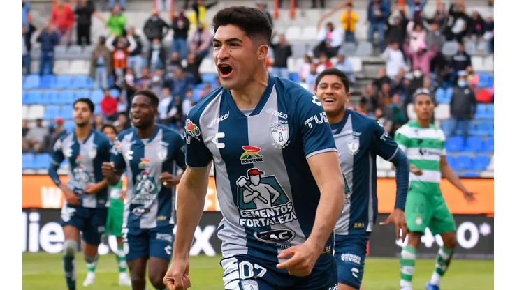 Nicolás Ibáñez encabezó el triunfo de los Tuzos del Pachuca.