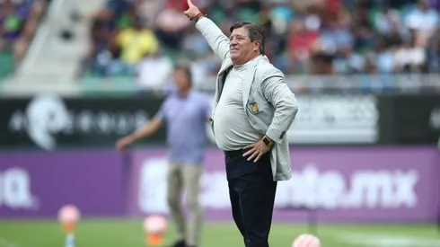 Miguel Herrera recibió buenas noticias para la visita de sus Tigres al América