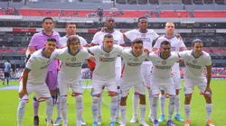 Cruz Azul sufrió el vacío de su afición.