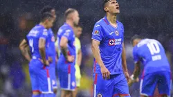 La desazón de todo Cruz Azul tras el 7-0 padecido contra América.