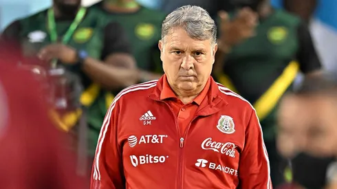 Papá de Chicharito lo quiere ver de nuevo en la Selección Mexicana