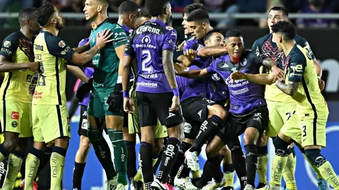 Conato de bronca entre Mazatlán y América en el Clausura 2022.