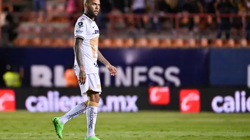 San Luis Potosí, San Luis Potosí, 18 de agosto de 2022. Dani Alves, durante el partido de la jornada 9 del torneo Apertura 2022 de la Liga BBVA MX, entre el Atletico San Luis y los Pumas de la UNAM, celebrado en el estadio Alfonso Lastras. Foto: Imago7/ Sebastian Laureano Miranda