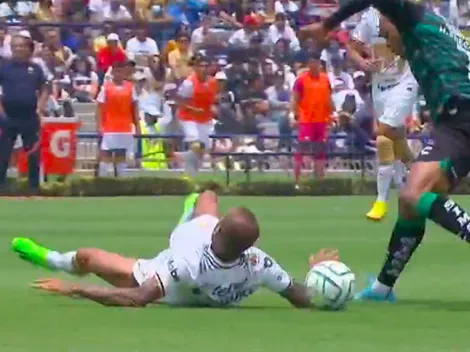 VIDEO | Dani Alves, humillado por Preciado en el cuarto gol de Santos