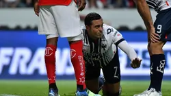 Rogelio Funes Mori al momento de lesionarse en el estadio Nemesio Diez.
