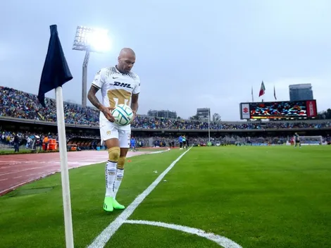 VIDEO | El ataque de furia de Dani Alves contra el Toto Salvio