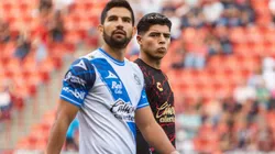 Durante el partido entre Xolos y Puebla, el crimen organizado quemó una furgoneta en el estacionamiento del estadio Caliente