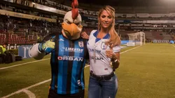 ¿Inés Sainz es opción para comprar al Querétaro?
