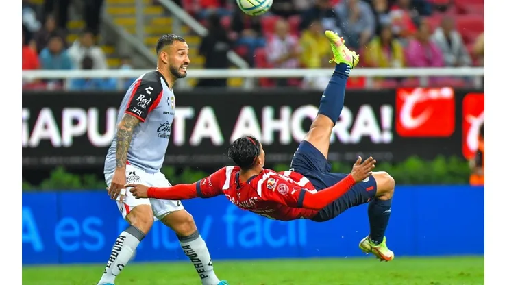 Chivas Atlas Ángel Zaldívar Emanuel Aguilera Apertura 2022