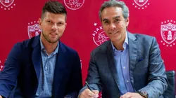 Ajax hizo oficial el acuerdo a través de sus redes sociales.