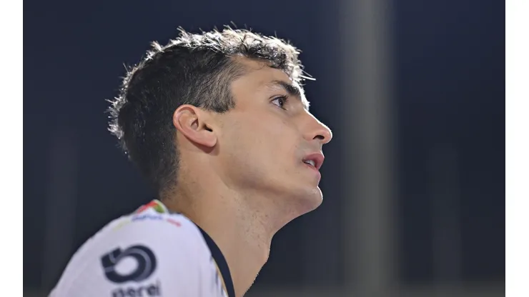 Cómo quedaría la ofensiva de Pumas sin Dinenno
