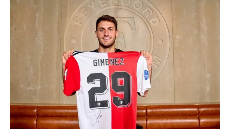 Feyenoord contrató a Santi Giménez.