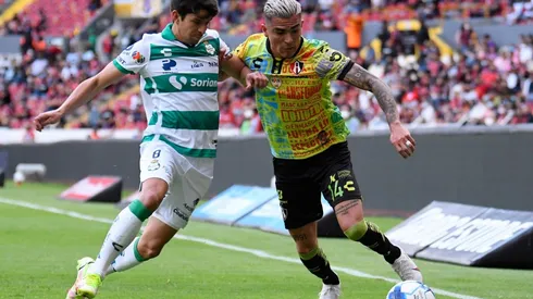 Carlos Orrantia contra Luis Reyes en el Clausura 2022.