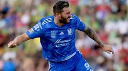 Gignac celebra su tanto ante los Bravos.