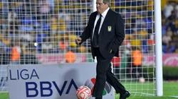Miguel Herrera no descarta fichajes en Tigres.