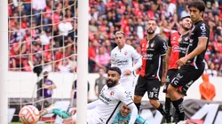 Atlas sigue sin recuperar la solidez defensiva y se llevó dos goles.