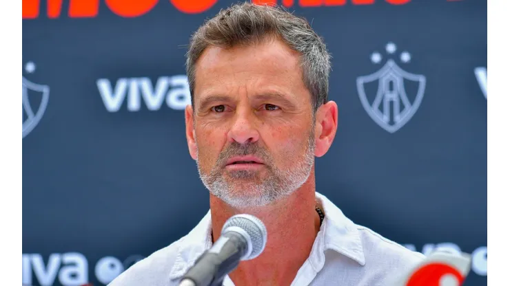 Diego Cocca buscará el primer triunfo con Atlas en el Apertura 2022.