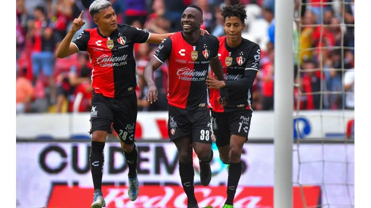Julián Quiñones reapareció con el Atlas para hacer el gol del triunfo.