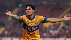 Salcedo se encuentra actualmente jugando para el Toronto FC