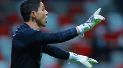 Rayados le muestra la salida a Hugo González pese a haberlo registrado en el primer equipo