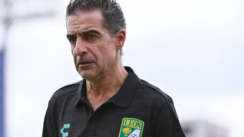 Paiva se defendió tras las acusaciones de la afición.