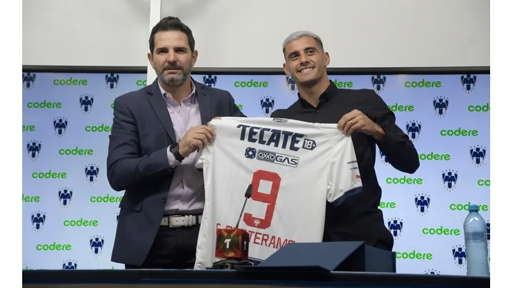 Duilio Davino presentó a Germán Berterame como nuevo refuerzo de Rayados.