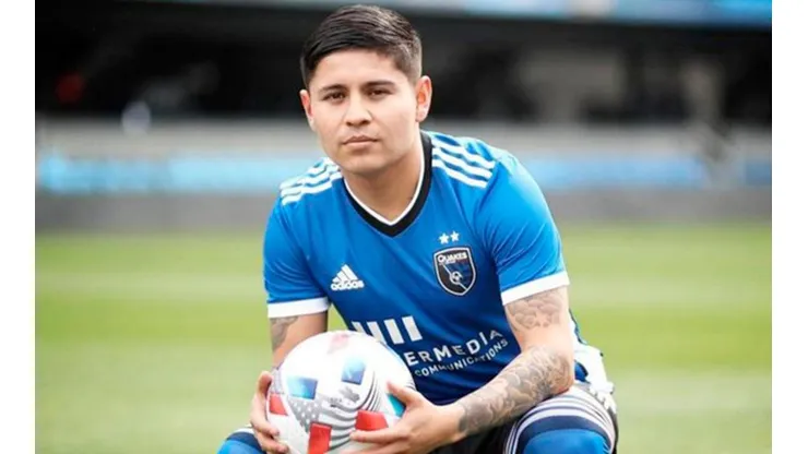 Chofis López regresa a Chivas, ¿para qué?
