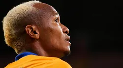 Así abuchearon a Quiñones en el choque entre Tigres y Cruz Azul.