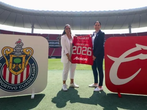 ¡Caliente.mx renueva con Chivas y presenta el slot del Rebaño!