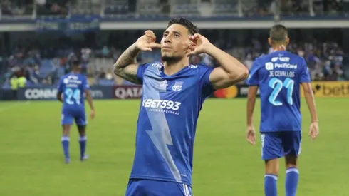 Joao Rojas aún con el uniforme del Emelec.