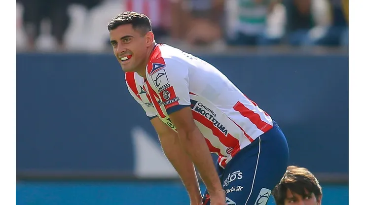 Berterame seguiría negociando con Rayados, señaló Duilio Davino