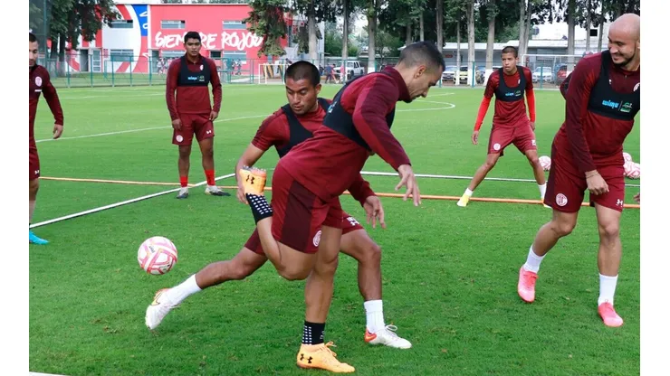 Tras dar la nota en el mercado de fichajes, en Toluca exigen resultados inmediatos