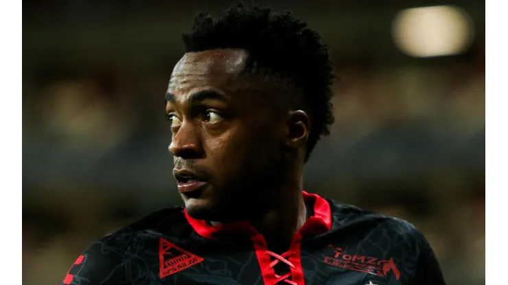 Renato Ibarra en uno de sus partidos más recientes con Tijuana.