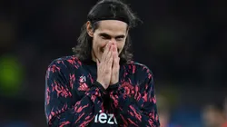 Edinson Cavani y su salario no encajan en Europa