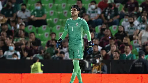 El portero de Santos Laguna jugó en el amistoso ante Surinam.