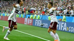 Chicharito y Lozano festejan en el Mundial de Rusia 2018.
