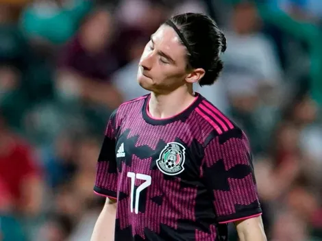 Desconsolado: Así fueron los primeros minutos de Marcelo Flores en el vestuario tras su fallido debut oficial