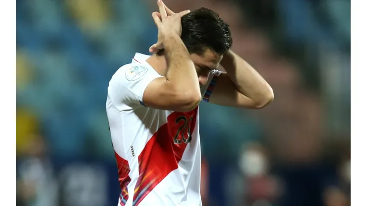 Santiago Ormeño no vio minutos en la derrota contra Australia.