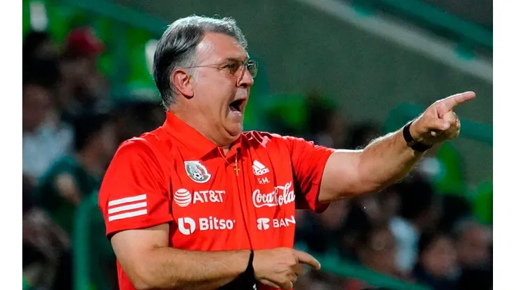 Tata Martino seguirá probando futbolistas en ataque para El Tri