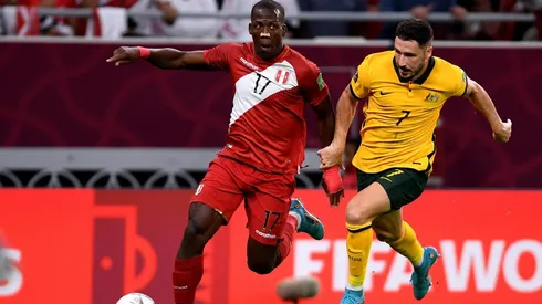 Luis Advíncula fue uno de los señalados tras la derrota de Perú ante Australia.